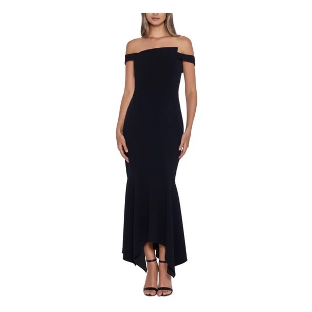 XSCAPE off the shoulder formal gown size 2